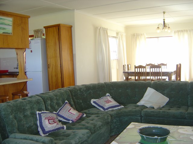 Holiday Accommodation to rent in Reebok, Garden Route, South Africa