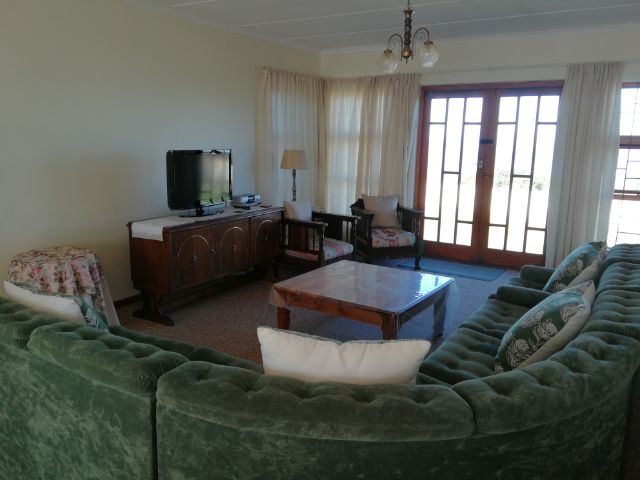 Holiday Accommodation to rent in Reebok, Garden Route, South Africa