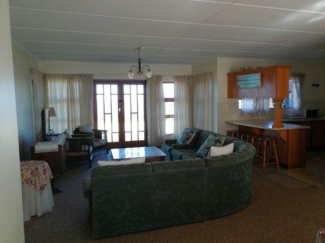 Holiday Accommodation to rent in Reebok, Garden Route, South Africa