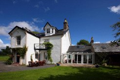 Country Houses to rent in Argyll, Kilfinan, United Kingdom