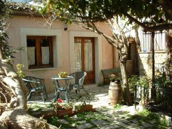 Bed and Breakfasts to rent in Ragusa, Sicily, Italy