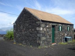 Holiday Accommodation to rent in Pico Island, Azores, Portugal