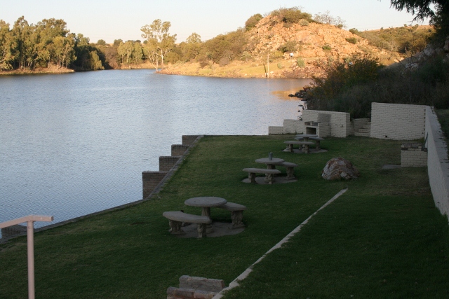 Self Catering to rent in Vaaloewer, Vaal River - Gauteng, South Africa