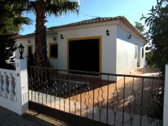 Bungalows to rent in Altura, Altura, Portugal