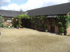 Holiday Rentals & Accommodation - Apartments - England - Leicestershire - Nuneaton