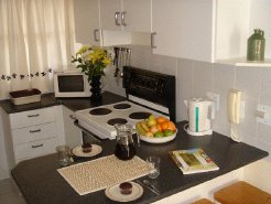 Self Catering to rent in Cape Town, Northern Suburbs, Cape Town, South Africa