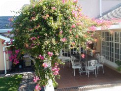 Bed and Breakfasts to rent in Somerset West, Western Cape, South Africa