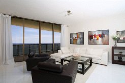 Beachfront Accommodation to rent in Miami, Sunnny Isles Beach/ North Miami Beach, United States