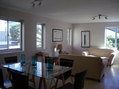 Holiday Apartments to rent in Cape Town, Sea Point, South Africa