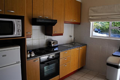 Apartments to rent in Cape Town, Camps Bay, South Africa