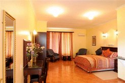 Guest Lodges to rent in Bergville, Drakensberg, South Africa
