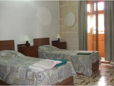 Self Catering to rent in Sliema, Savoy, Malta