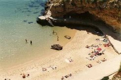 Holiday Rentals & Accommodation - Beachfront Apartments - Portugal - FARO - ALBUFEIRA