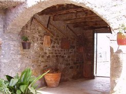 Country Houses to rent in lucca, tuscany/mediavalle/garfagnana, Italy