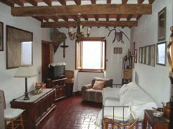 Country Houses to rent in lucca, tuscany/mediavalle/garfagnana, Italy