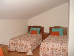 Beach Houses to rent in Sao Martinho do Porto, Silver Coast, Portugal