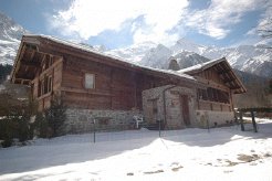 Chalets to rent in Les Bossons, Alps, France