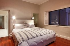 Beachfront Apartments to rent in Cape Town, Clifton, South Africa