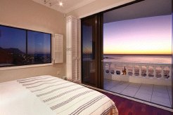 Beachfront Apartments to rent in Cape Town, Clifton, South Africa