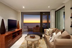 Beachfront Apartments to rent in Cape Town, Clifton, South Africa