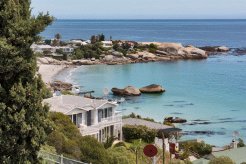 Beachfront Apartments to rent in Cape Town, Clifton, South Africa