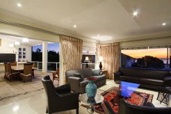 Holiday Homes to rent in Cape Town, Camps Bay, South Africa