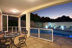 Holiday Homes to rent in Cape Town, Camps Bay, South Africa