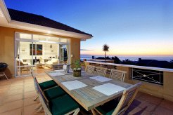 Holiday Homes to rent in Cape Town, Camps Bay, South Africa