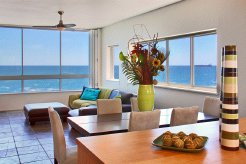 Exclusive Luxury Accommodation to rent in Cape Town, Bantry Bay, South Africa