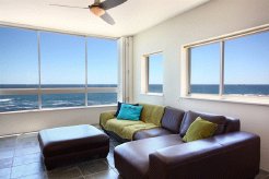 Exclusive Luxury Accommodation to rent in Cape Town, Bantry Bay, South Africa