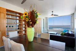 Exclusive Luxury Accommodation to rent in Cape Town, Bantry Bay, South Africa