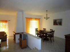 Beach Houses to rent in Albufeira , Algarve, Portugal