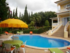 Villas to rent in Loul, Algarve, Portugal