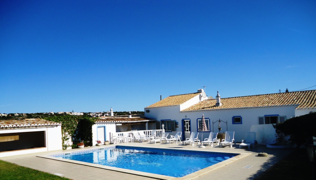 Villas to rent in Albufeira, Algarve, Portugal