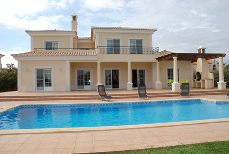 Holiday Villas to rent in Vilamoura, Algarve, Portugal