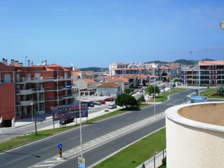 Beach Houses to rent in Sao Martinho do Porto, Silver Coast, Portugal