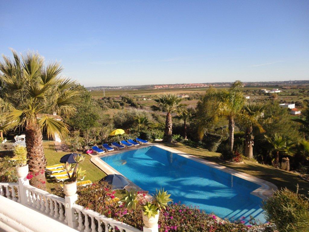 Holiday Villas to rent in Silves, Algarve, Portugal