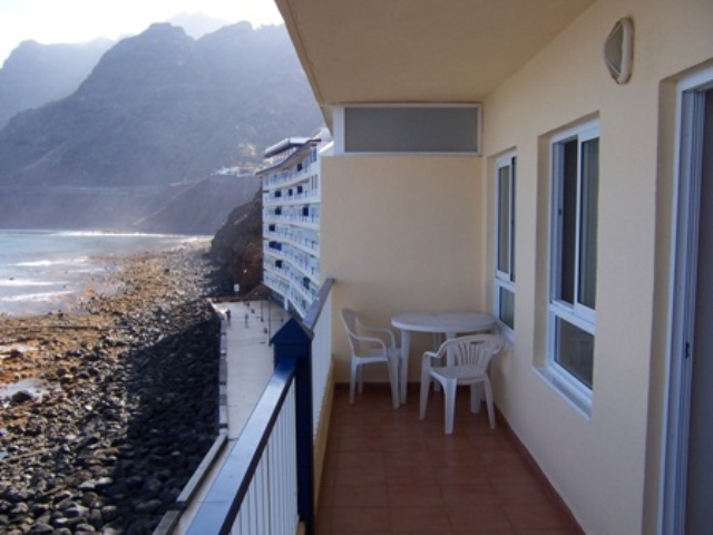 Beachfront Apartments to rent in LA LAGUNA, BAJAMAR, Spain