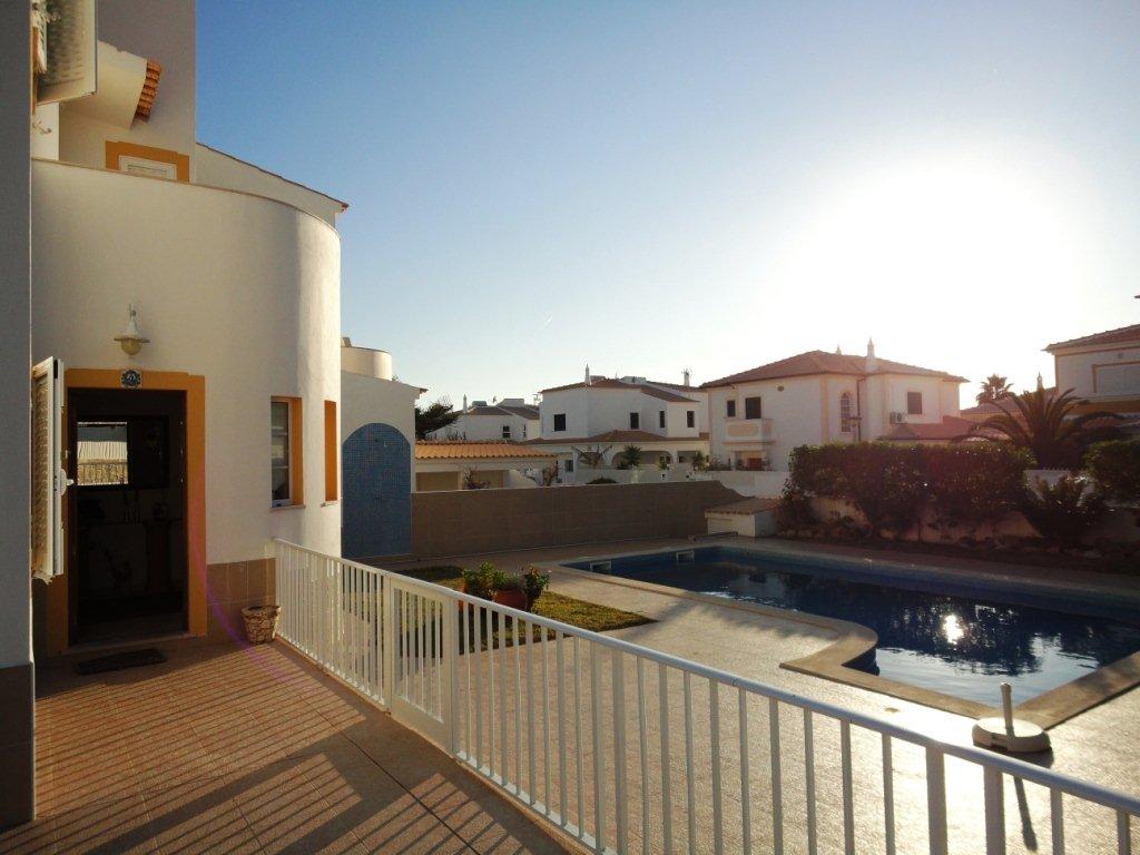 Holiday Villas to rent in Albufeira, Algarve, Portugal