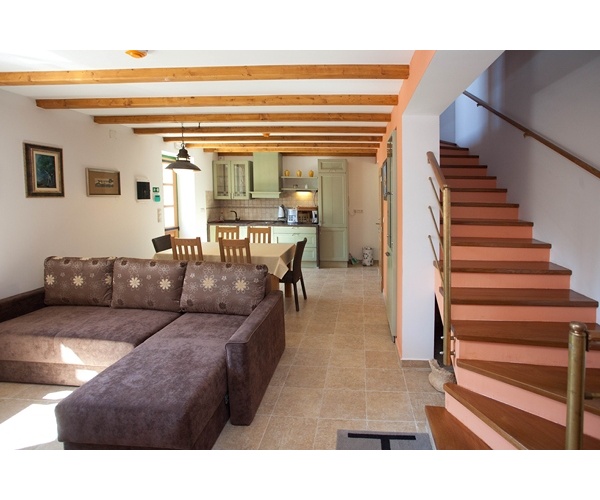 Holiday Villas to rent in Omi, Dalmatia-Croatia, Croatia