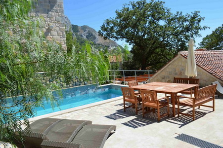 Holiday Villas to rent in Omi, Dalmatia-Croatia, Croatia