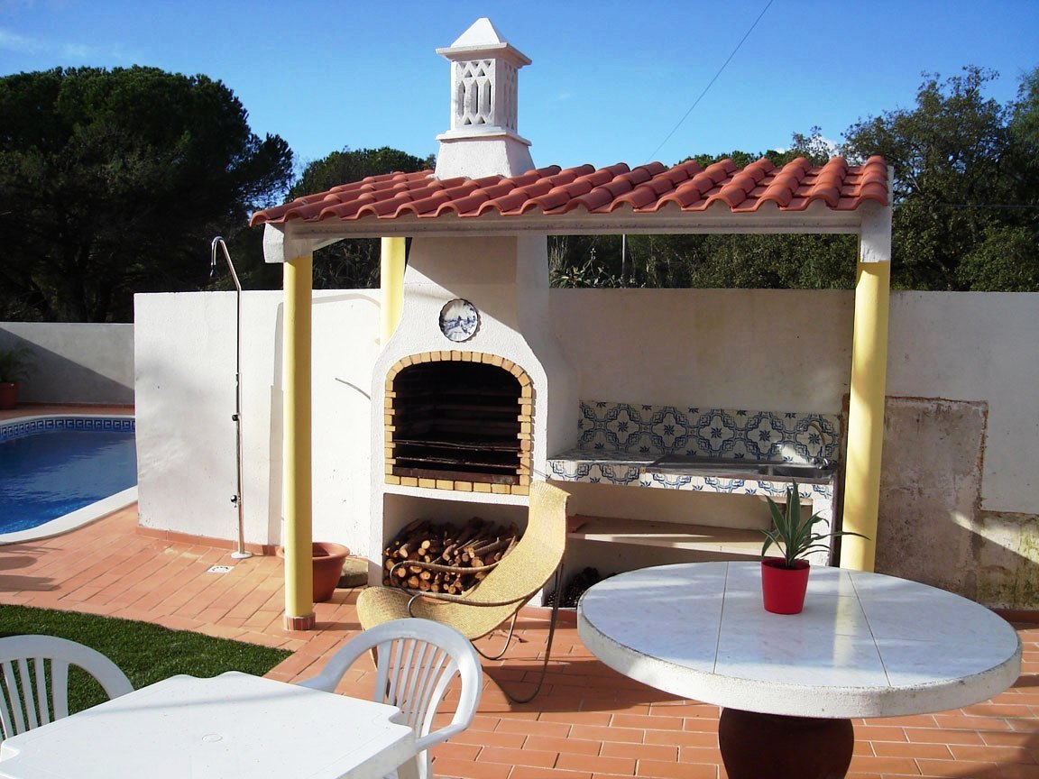 Holiday Villas to rent in Almancil, Algarve, Portugal