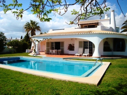 Holiday Villas to rent in Albufeira, Algarve, Portugal