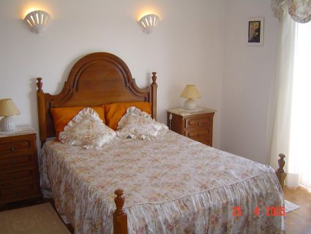 Villas to rent in Porches Velho, Algarve, Portugal