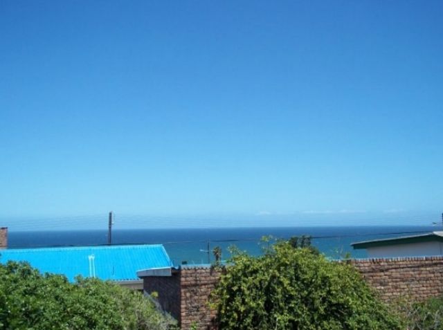 Self Catering to rent in Reebok, Garden Route, South Africa