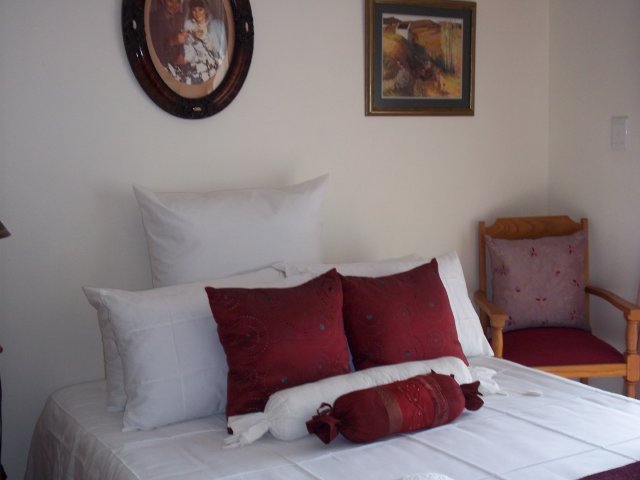 Self Catering to rent in Reebok, Garden Route, South Africa