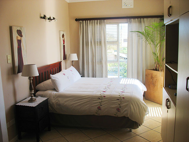 Guest Houses to rent in Lamberts Bay, West Coast South Africa, South Africa