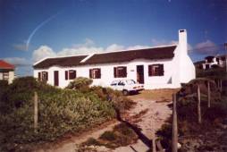 Beach Cottages to rent in Struisbaai, Cape Agulhas, South Africa