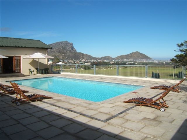 Guest Houses to rent in Pringle Bay, Cape Whale Coast, South Africa