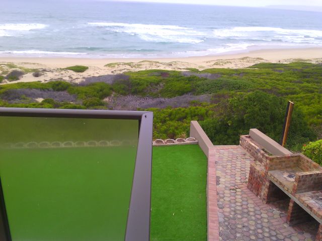 Beachfront Accommodation to rent in Klein Brakrivier, Garden Route, South Africa